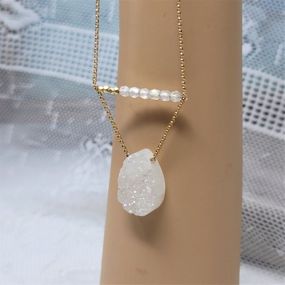 Glittery White Druze Necklace Gold tone - Picture 9 of 10